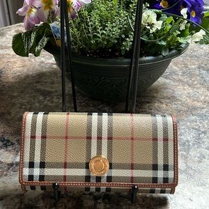 Burberry wallet